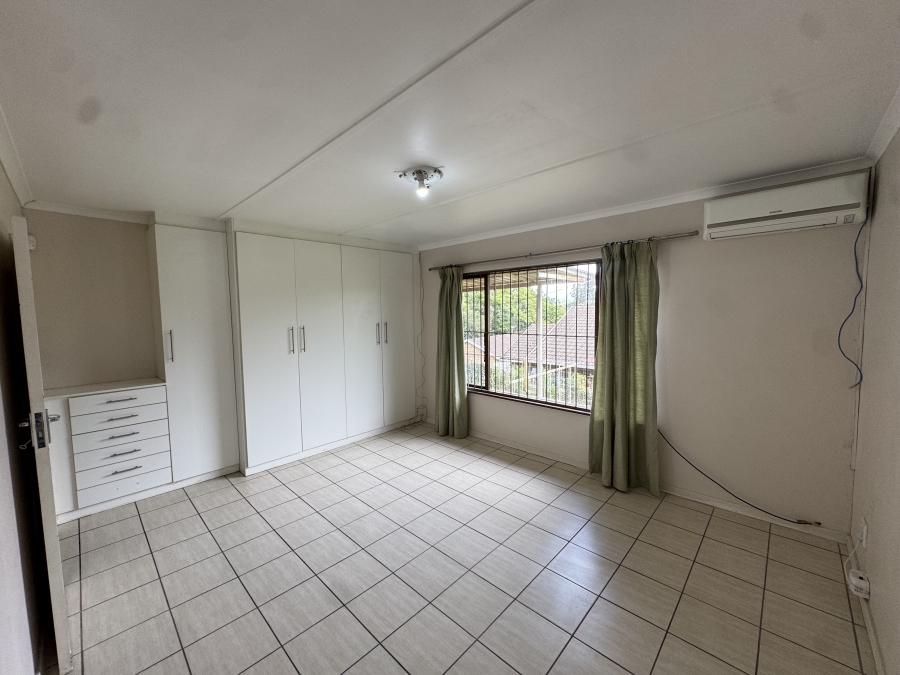 2 Bedroom Property for Sale in Prestbury KwaZulu-Natal