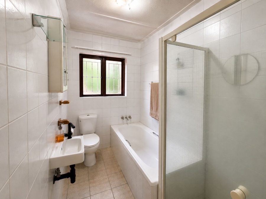 2 Bedroom Property for Sale in Prestbury KwaZulu-Natal