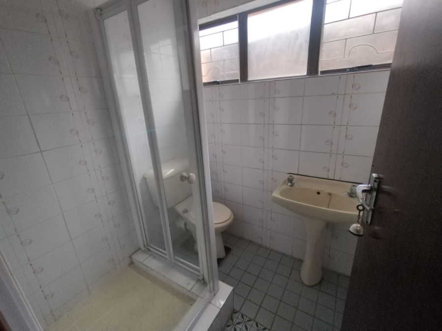 To Let 2 Bedroom Property for Rent in Reservoir Hills KwaZulu-Natal