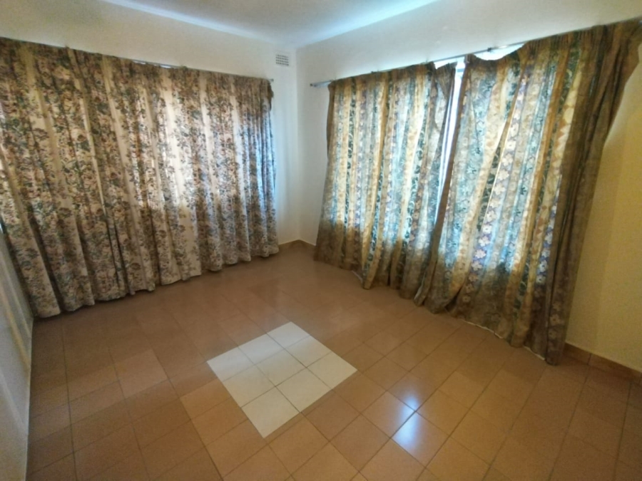 To Let 2 Bedroom Property for Rent in Reservoir Hills KwaZulu-Natal