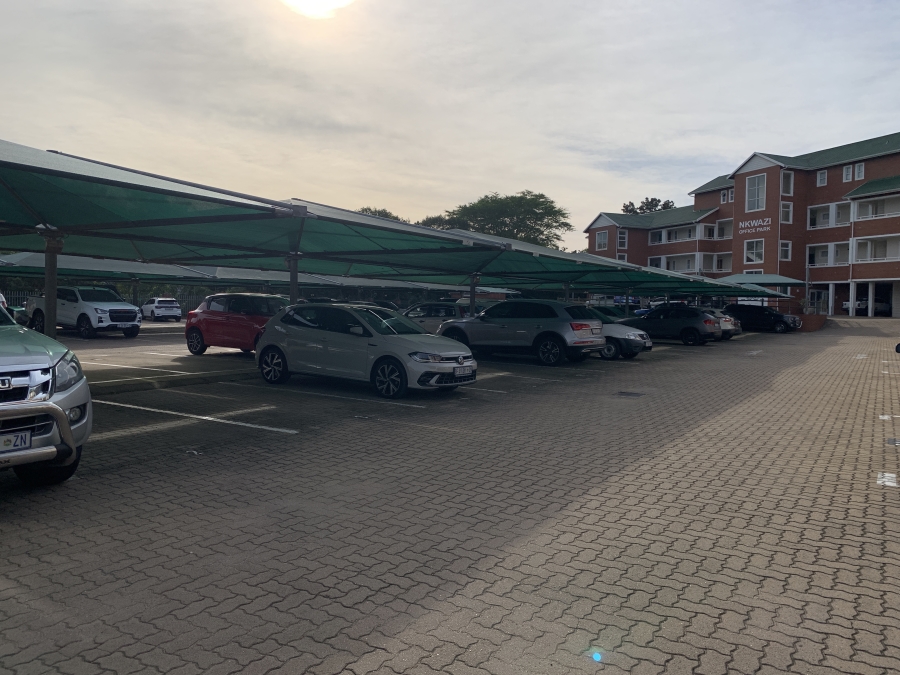 To Let Commercial Property for Rent in Mount Edgecombe KwaZulu-Natal