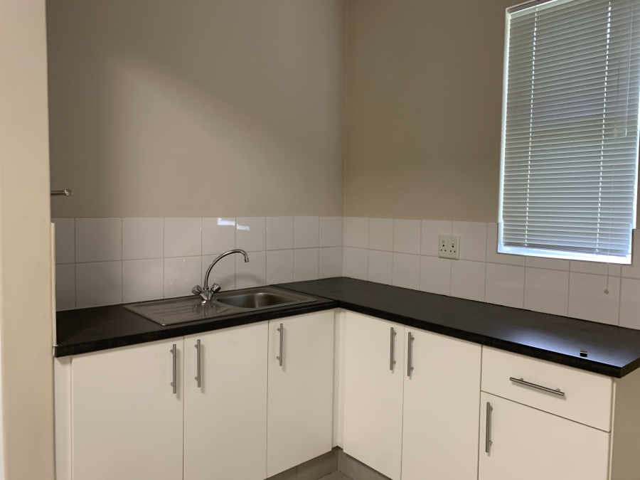 To Let Commercial Property for Rent in Mount Edgecombe KwaZulu-Natal