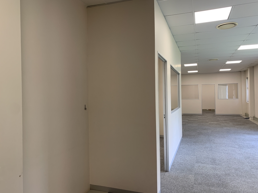 To Let Commercial Property for Rent in Mount Edgecombe KwaZulu-Natal