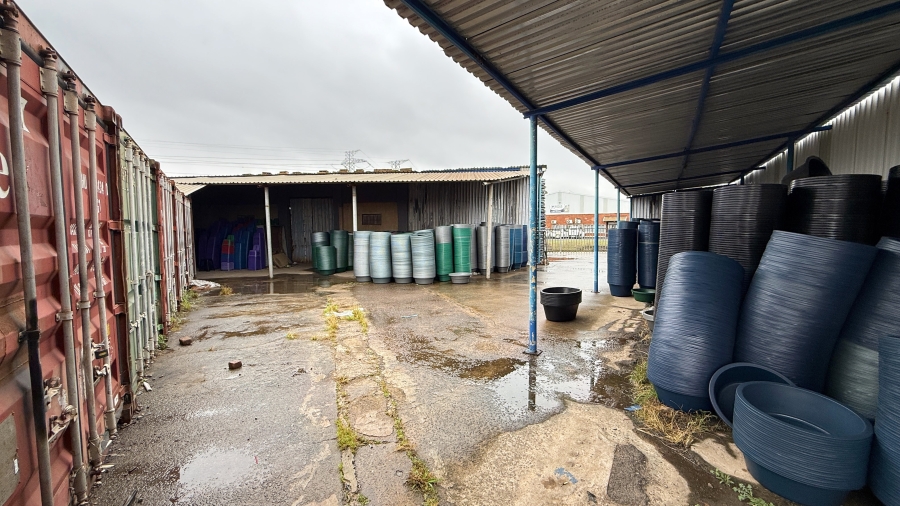To Let Commercial Property for Rent in Glen Anil KwaZulu-Natal