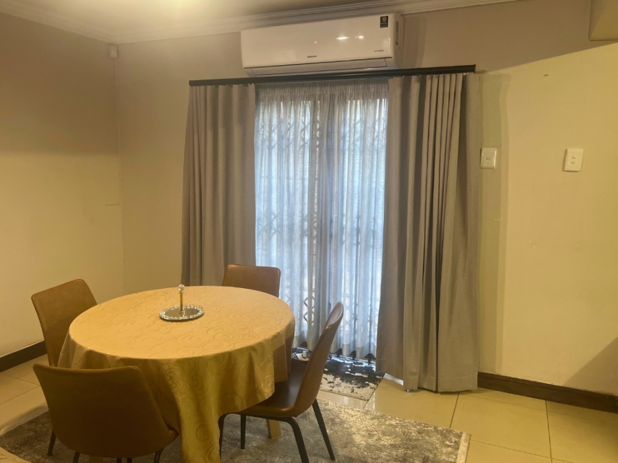 To Let 3 Bedroom Property for Rent in Raisethorpe KwaZulu-Natal
