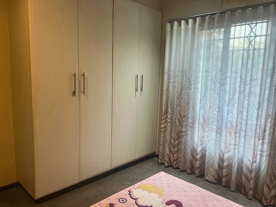 To Let 3 Bedroom Property for Rent in Raisethorpe KwaZulu-Natal
