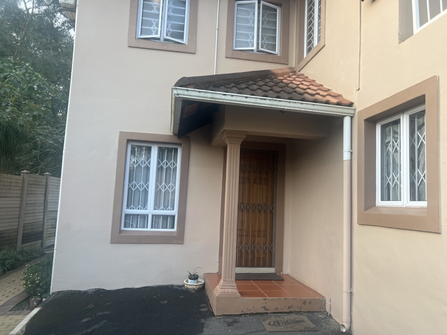 To Let 3 Bedroom Property for Rent in Raisethorpe KwaZulu-Natal