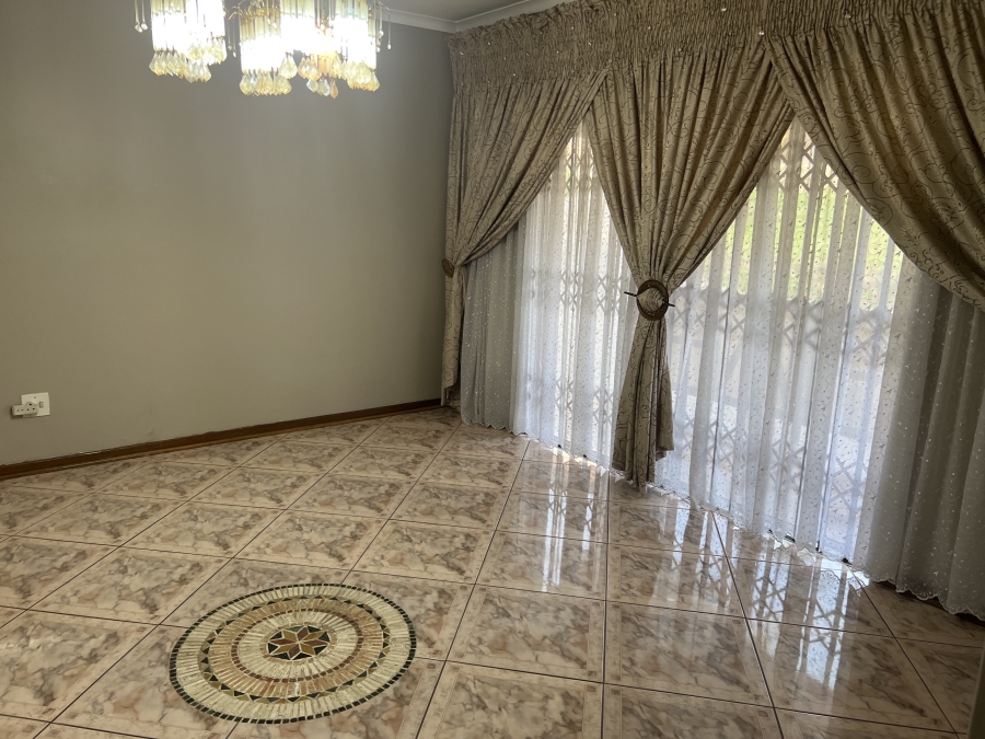 To Let 3 Bedroom Property for Rent in Dunveria KwaZulu-Natal