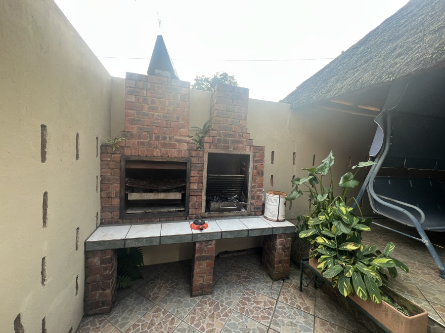 To Let 3 Bedroom Property for Rent in Dunveria KwaZulu-Natal
