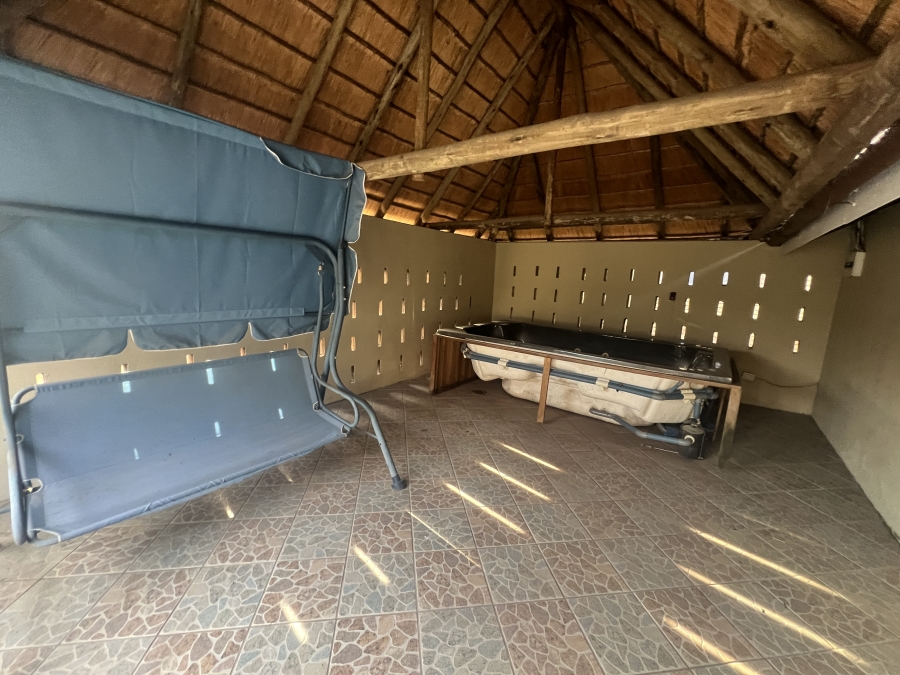 To Let 3 Bedroom Property for Rent in Dunveria KwaZulu-Natal