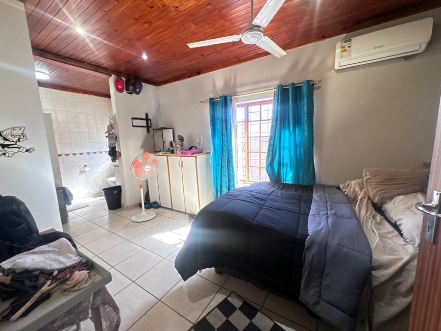 3 Bedroom Property for Sale in Birdswood KwaZulu-Natal