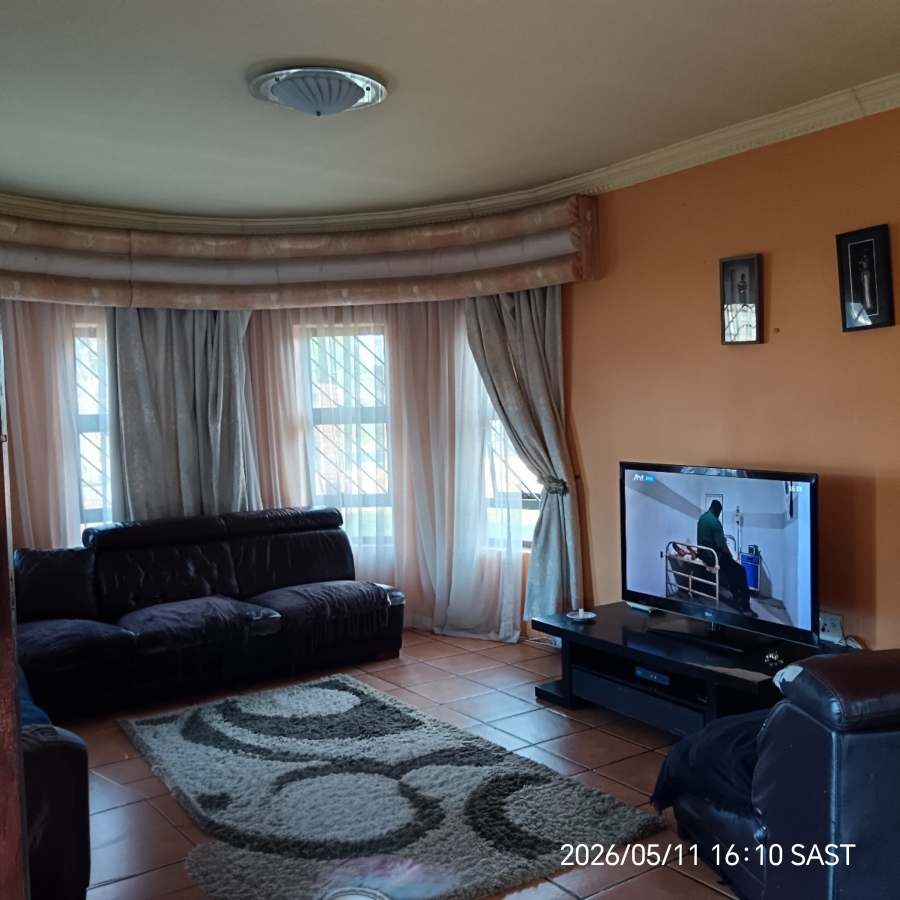 3 Bedroom Property for Sale in Birdswood KwaZulu-Natal