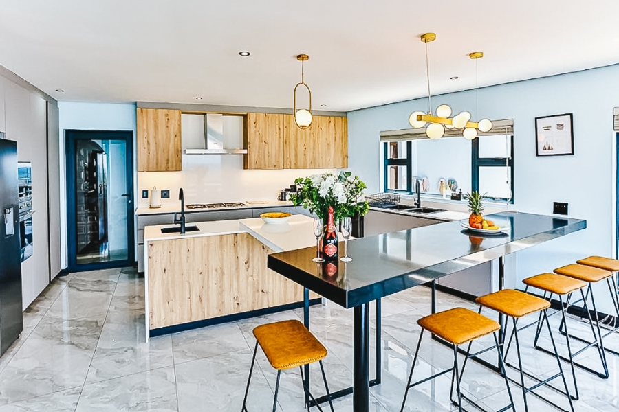 11 Bedroom Property for Sale in Sheffield Beach KwaZulu-Natal