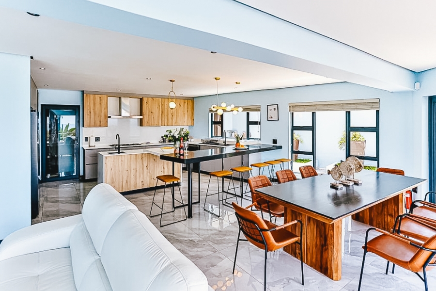11 Bedroom Property for Sale in Sheffield Beach KwaZulu-Natal