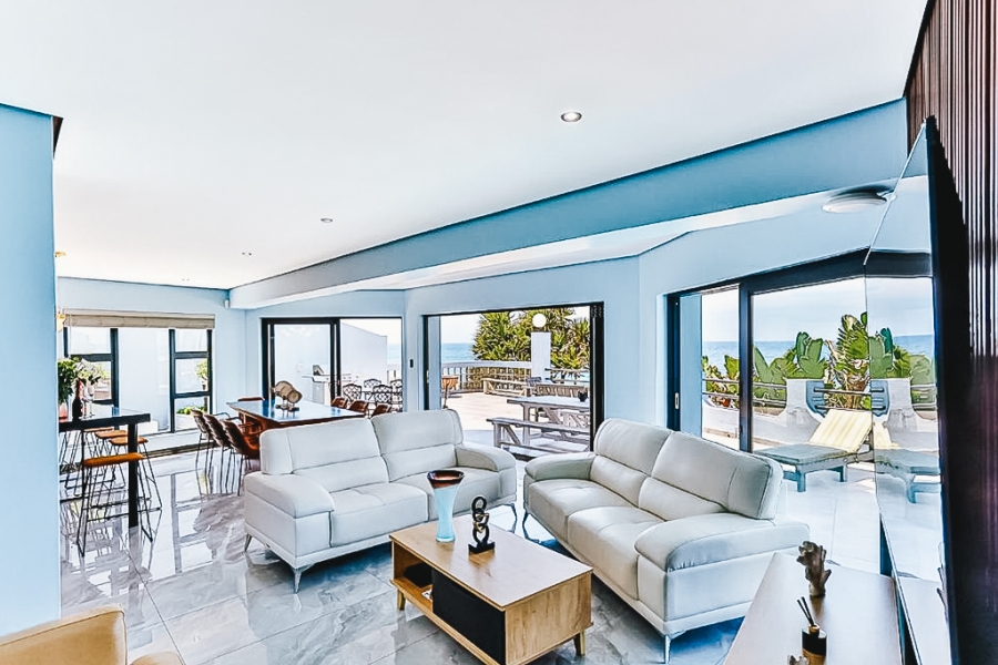 11 Bedroom Property for Sale in Sheffield Beach KwaZulu-Natal