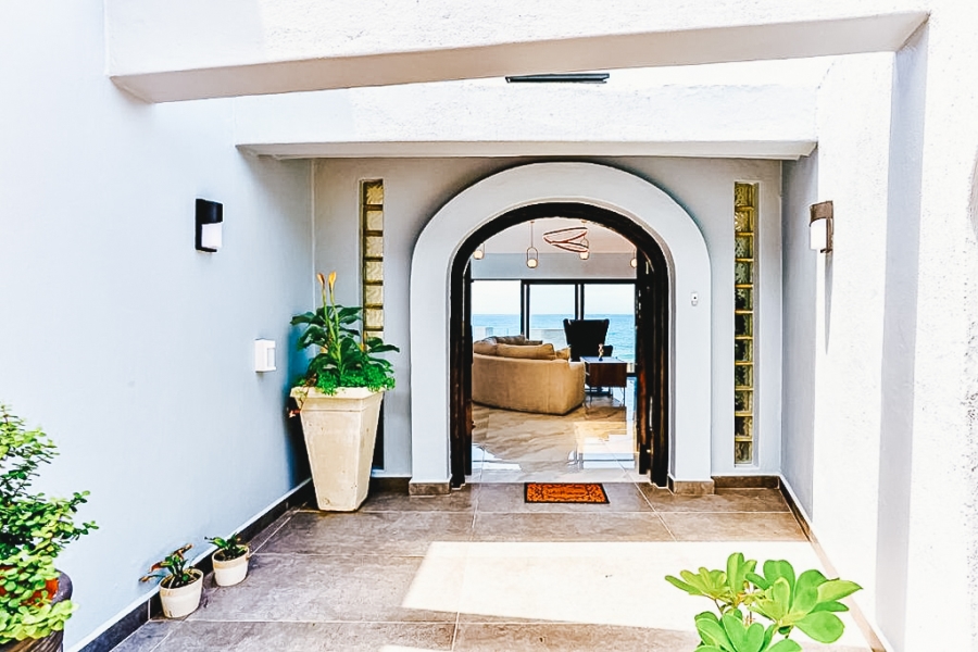 11 Bedroom Property for Sale in Sheffield Beach KwaZulu-Natal