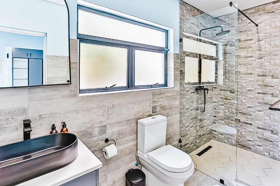 11 Bedroom Property for Sale in Sheffield Beach KwaZulu-Natal