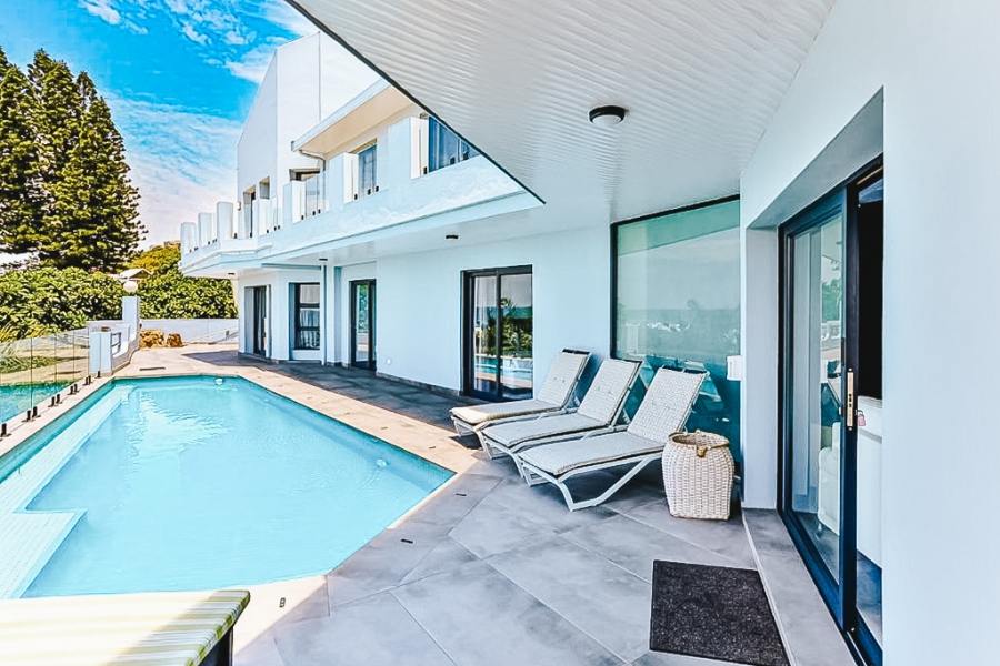 11 Bedroom Property for Sale in Sheffield Beach KwaZulu-Natal