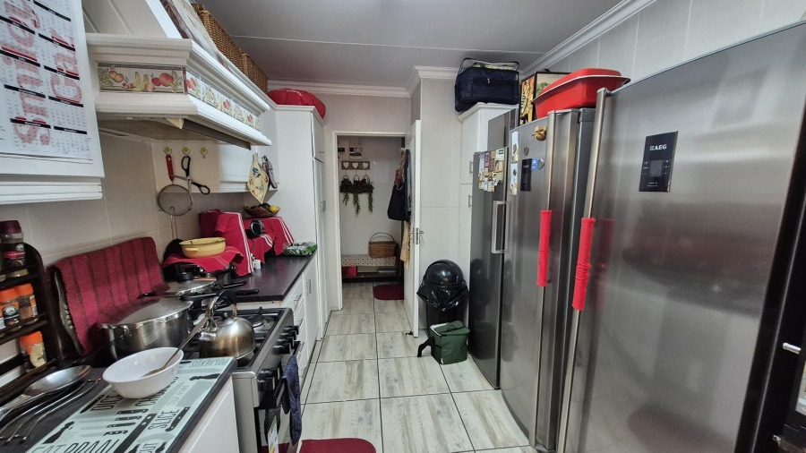 3 Bedroom Property for Sale in Montrose KwaZulu-Natal