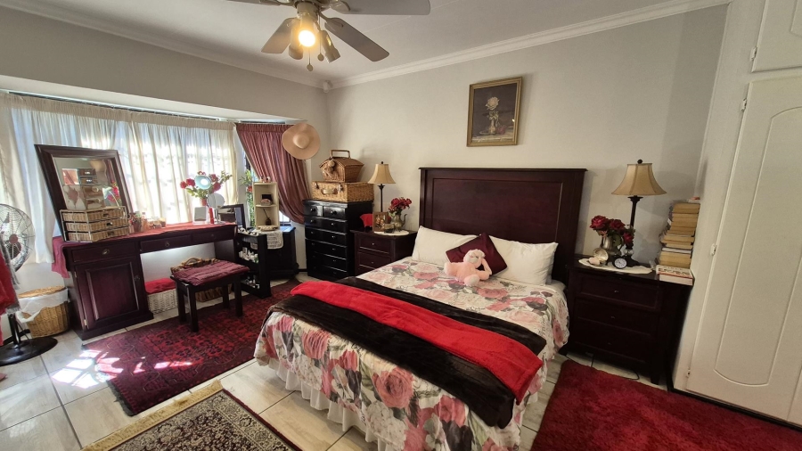 3 Bedroom Property for Sale in Montrose KwaZulu-Natal