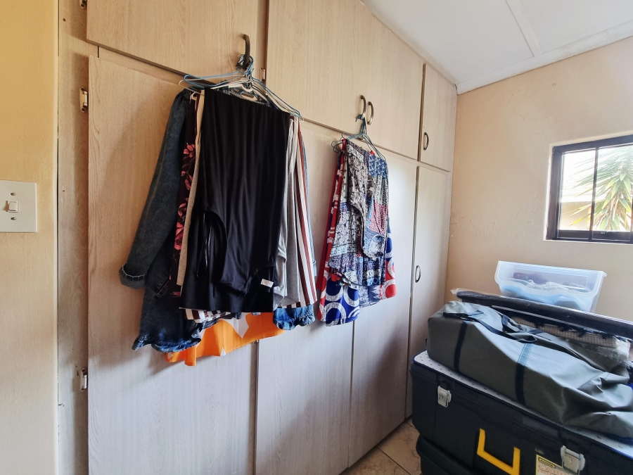 4 Bedroom Property for Sale in Esikhawini KwaZulu-Natal