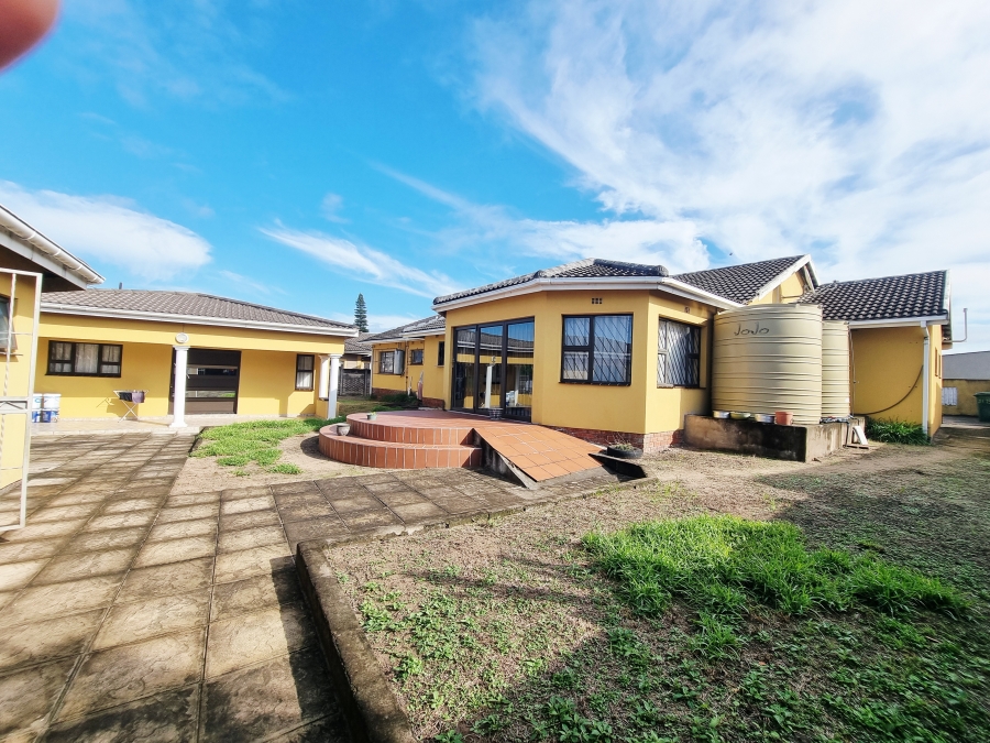 4 Bedroom Property for Sale in Esikhawini KwaZulu-Natal