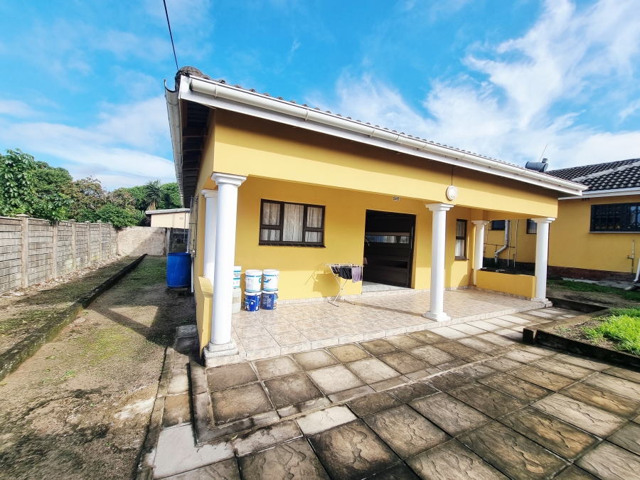 4 Bedroom Property for Sale in Esikhawini KwaZulu-Natal