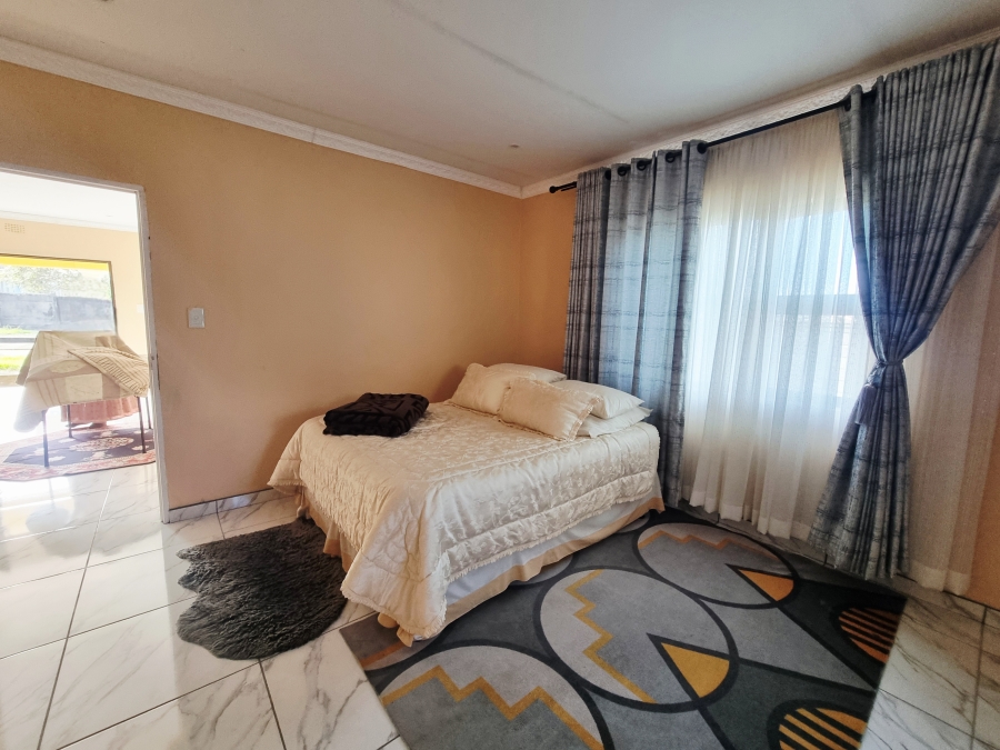 4 Bedroom Property for Sale in Esikhawini KwaZulu-Natal