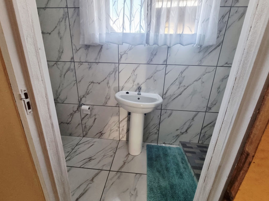 4 Bedroom Property for Sale in Esikhawini KwaZulu-Natal