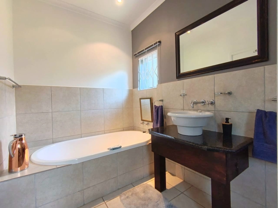 4 Bedroom Property for Sale in Ballito Central KwaZulu-Natal