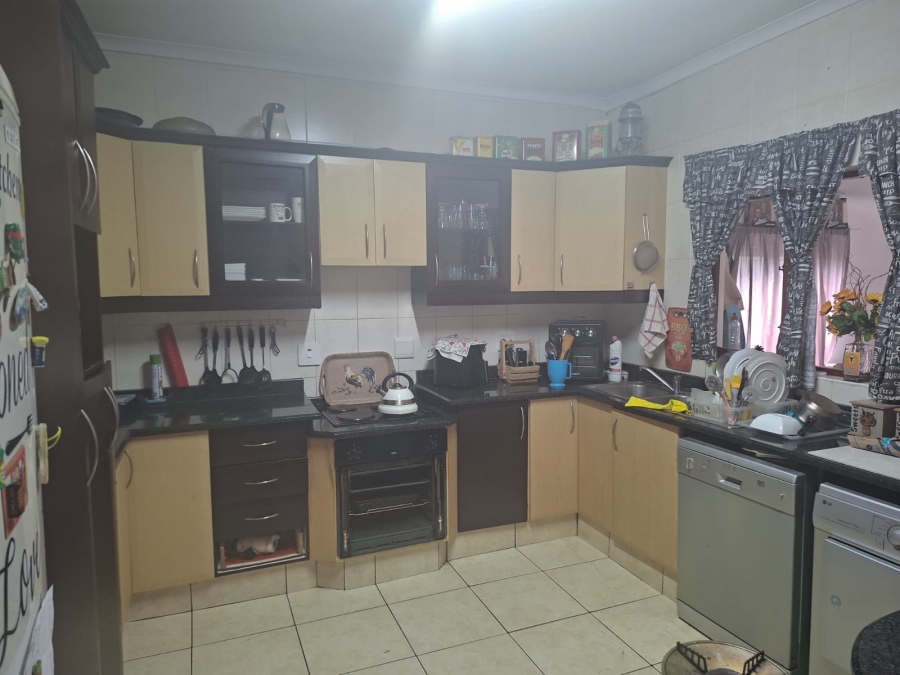 3 Bedroom Property for Sale in Margate KwaZulu-Natal