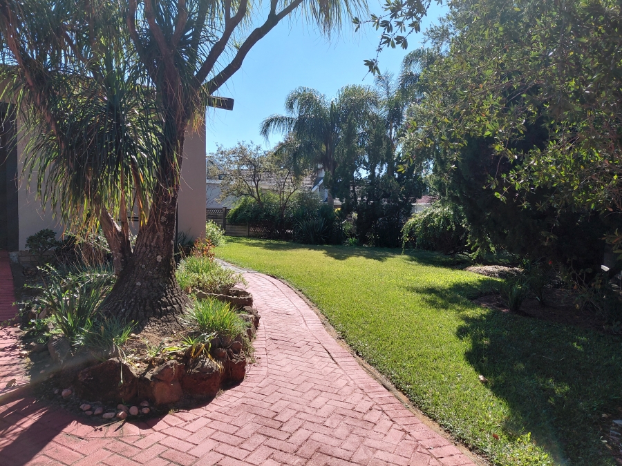4 Bedroom Property for Sale in Huttenheights KwaZulu-Natal