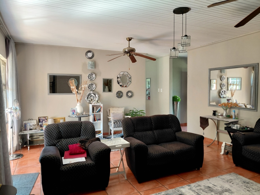 4 Bedroom Property for Sale in Huttenheights KwaZulu-Natal