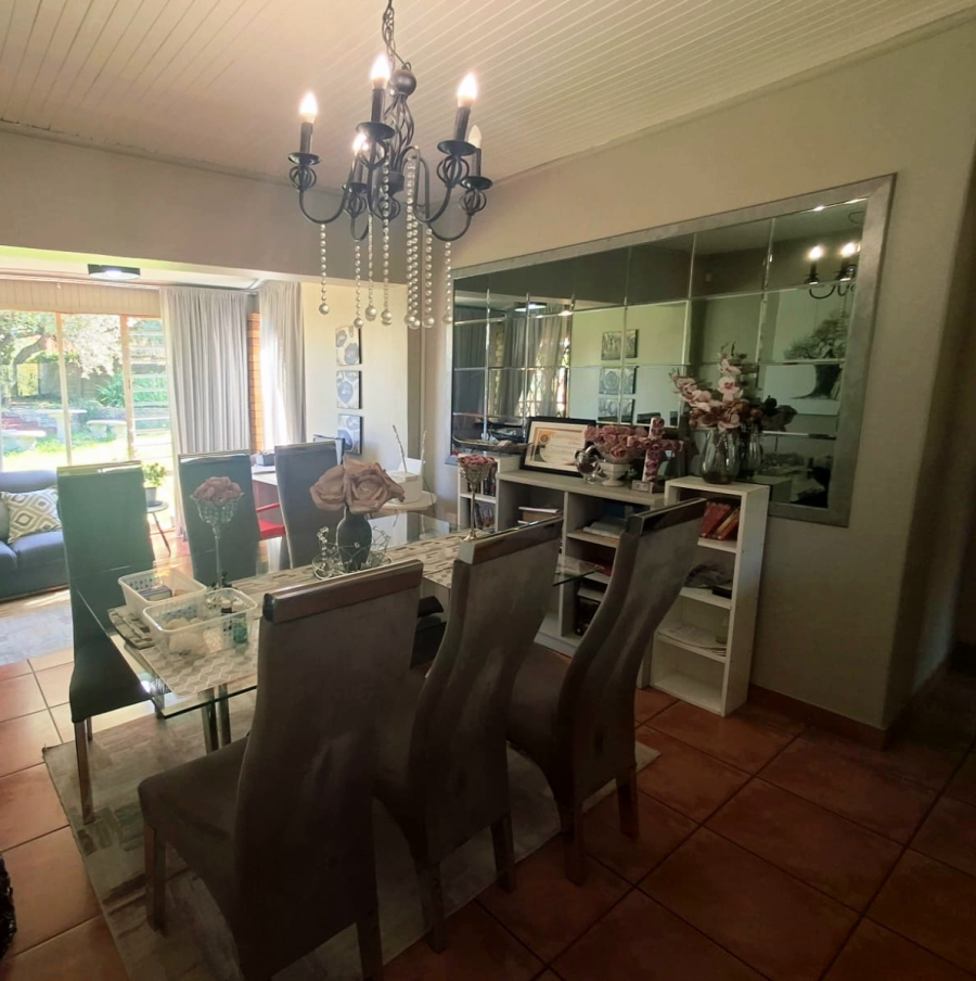 4 Bedroom Property for Sale in Huttenheights KwaZulu-Natal
