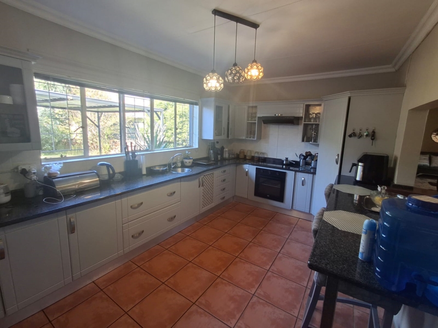 4 Bedroom Property for Sale in Huttenheights KwaZulu-Natal