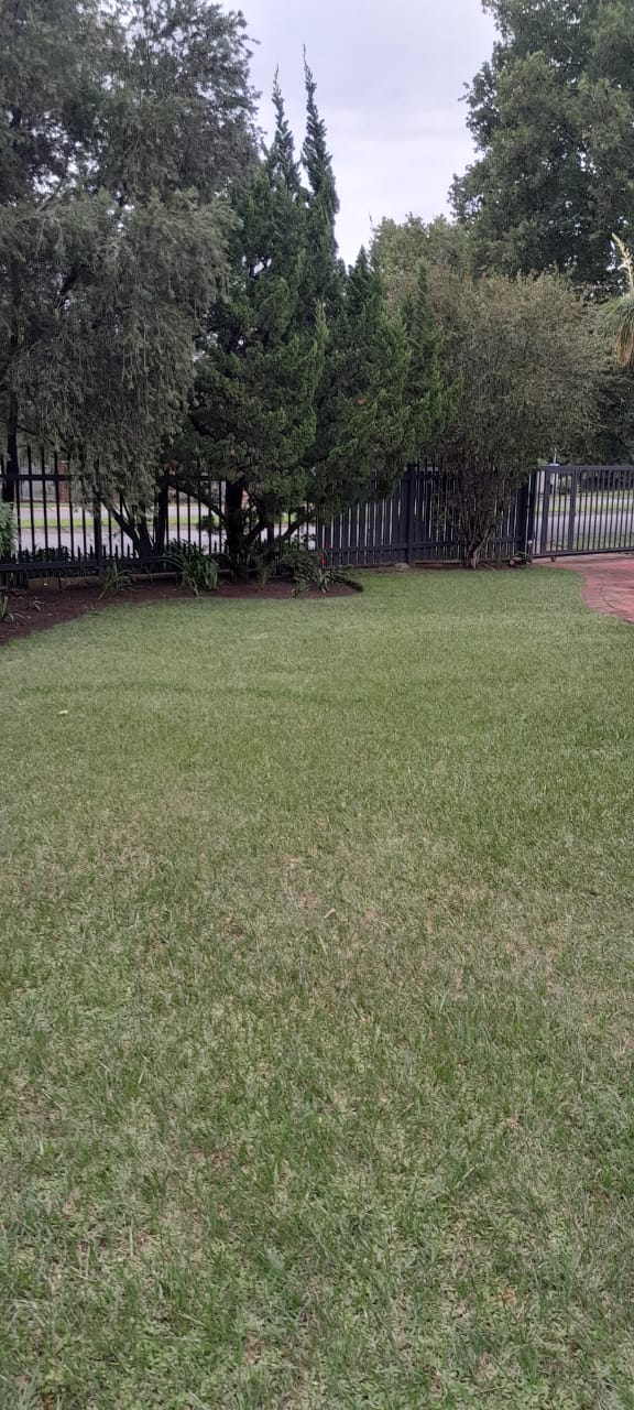 4 Bedroom Property for Sale in Huttenheights KwaZulu-Natal