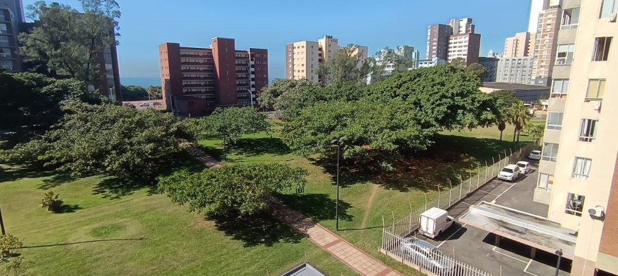 1 Bedroom Property for Sale in North Beach KwaZulu-Natal