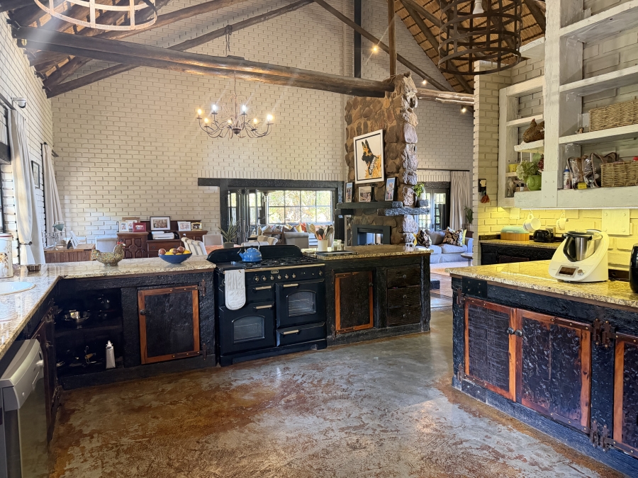 5 Bedroom Property for Sale in Nottingham Road KwaZulu-Natal