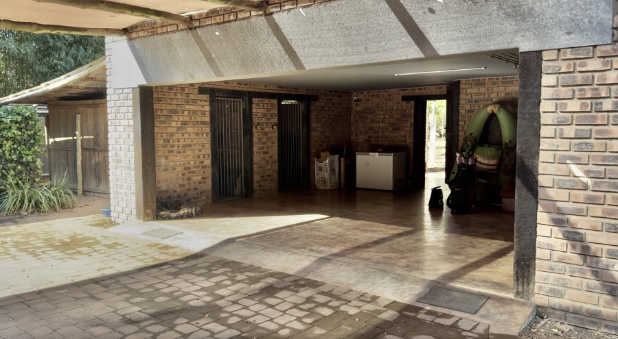 5 Bedroom Property for Sale in Nottingham Road KwaZulu-Natal