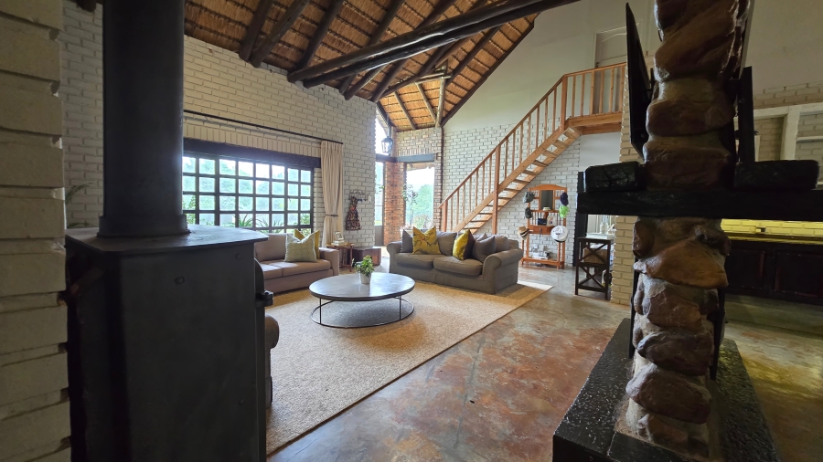 5 Bedroom Property for Sale in Nottingham Road KwaZulu-Natal