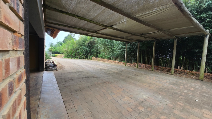 5 Bedroom Property for Sale in Nottingham Road KwaZulu-Natal