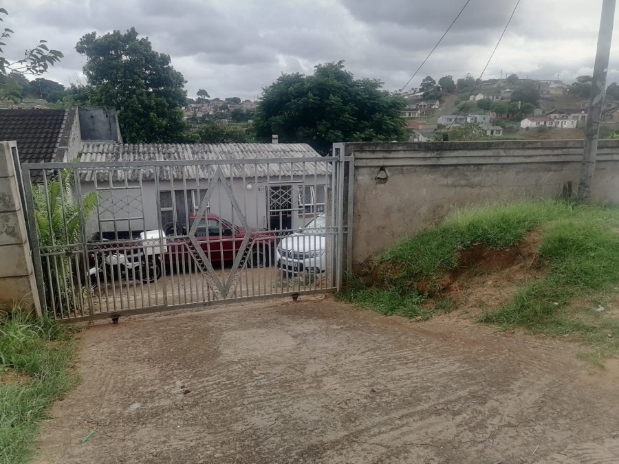 2 Bedroom Property for Sale in Umlazi KwaZulu-Natal