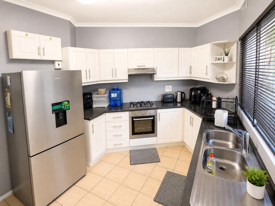 3 Bedroom Property for Sale in Dawncliffe KwaZulu-Natal