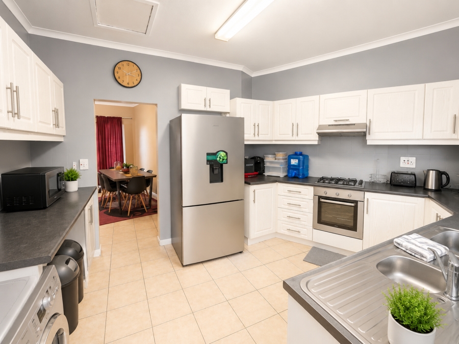 3 Bedroom Property for Sale in Dawncliffe KwaZulu-Natal