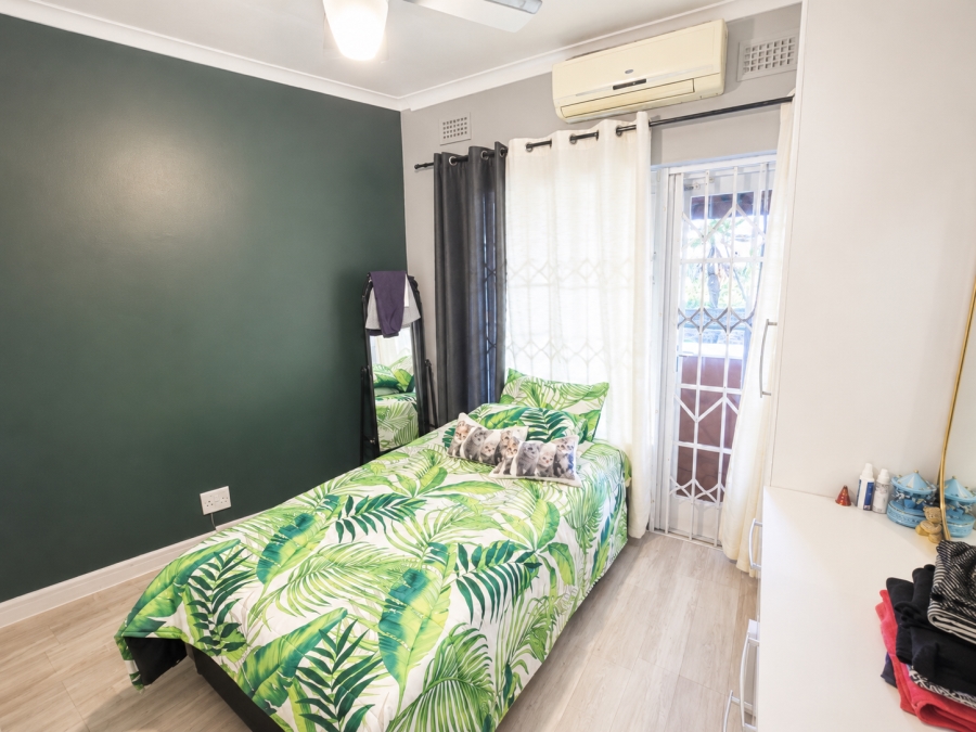 3 Bedroom Property for Sale in Dawncliffe KwaZulu-Natal
