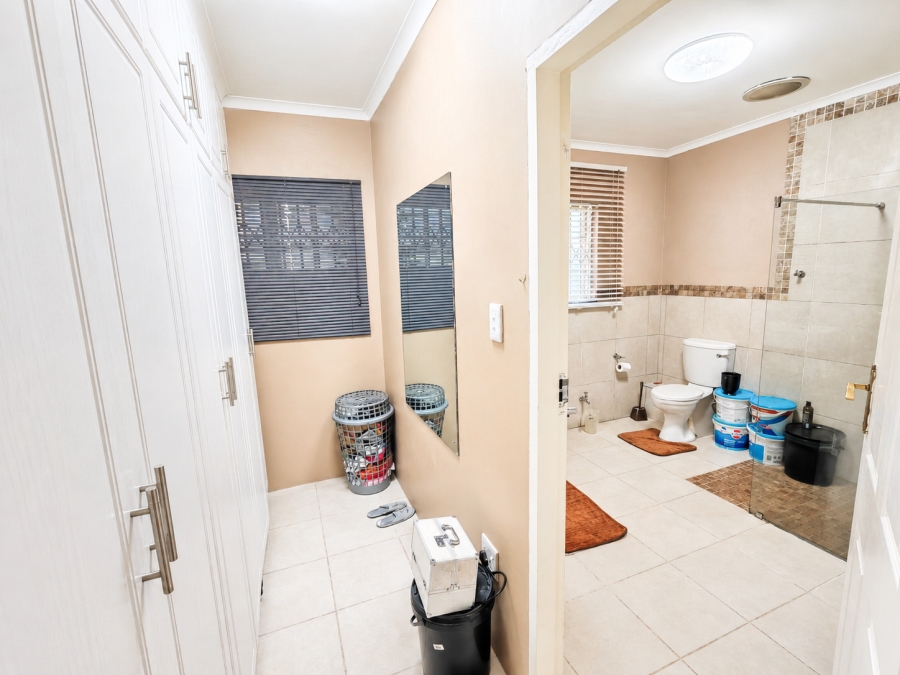 3 Bedroom Property for Sale in Dawncliffe KwaZulu-Natal