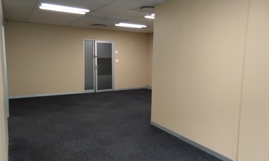 To Let Commercial Property for Rent in Riverhorse Valley KwaZulu-Natal