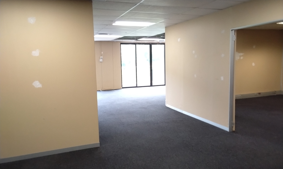 To Let Commercial Property for Rent in Riverhorse Valley KwaZulu-Natal