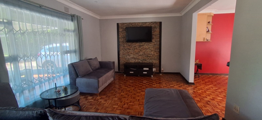 3 Bedroom Property for Sale in Westbrook KwaZulu-Natal
