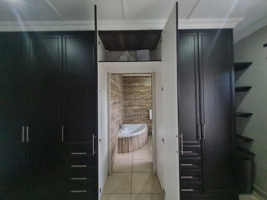 To Let 3 Bedroom Property for Rent in Birdswood KwaZulu-Natal